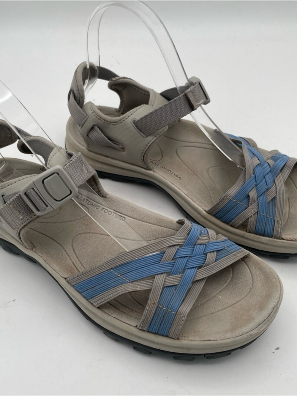 Keen Comfortable Women's Beige‎ and Blue Strappy Sandals Waterproof Size 7.5